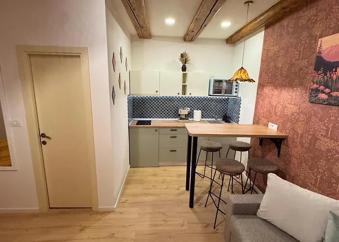 Seek And Hide - Marko's Dream Hideaway