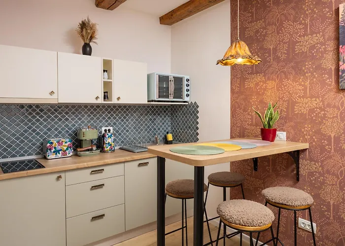 Seek And Hide - Marko's Dream Hideaway Apartment